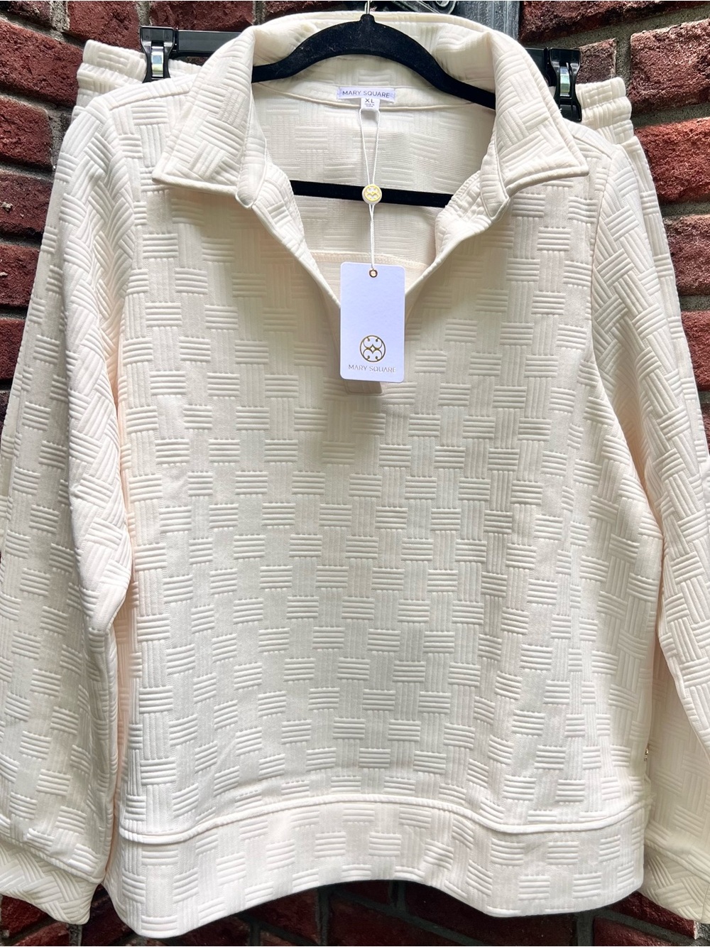 NEW MARY SQUARE Lindsay short set in Ivory sz XL NWT